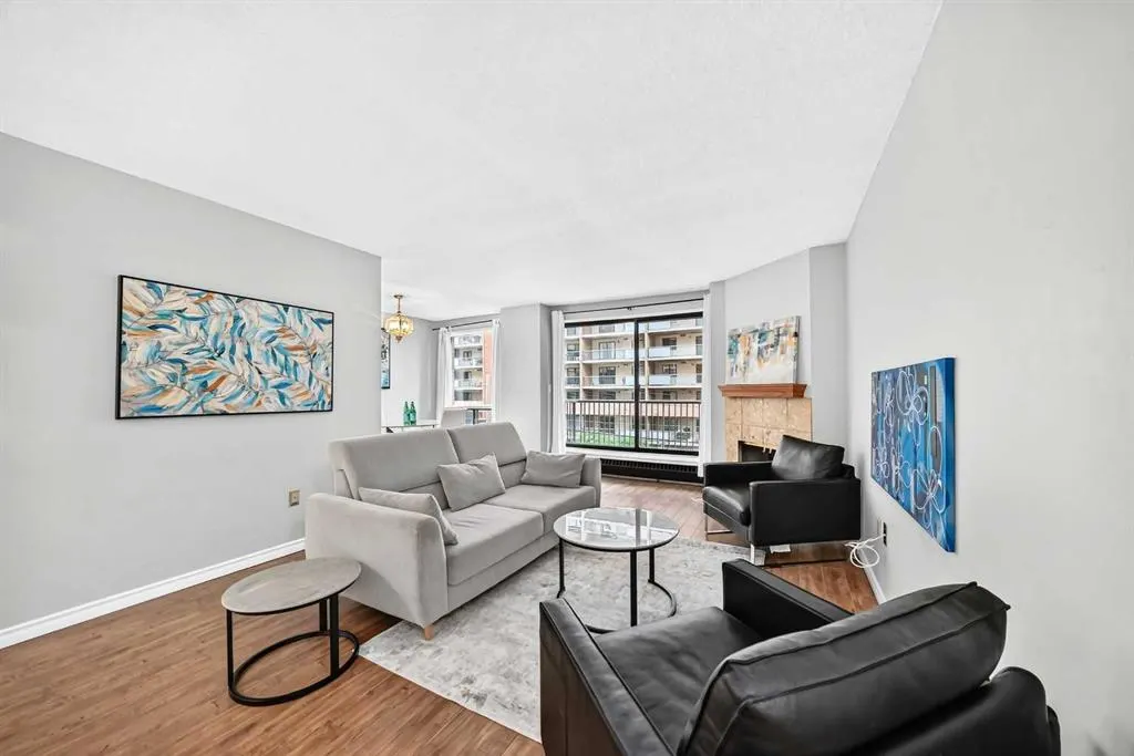 1323 15 Avenue SW #302