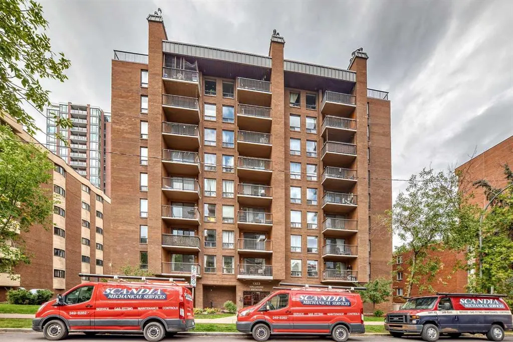 1323 15 Avenue SW #302