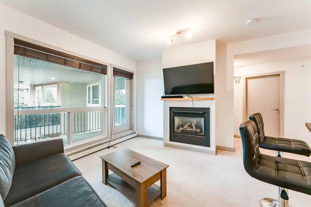 69 Springborough Court SW #314