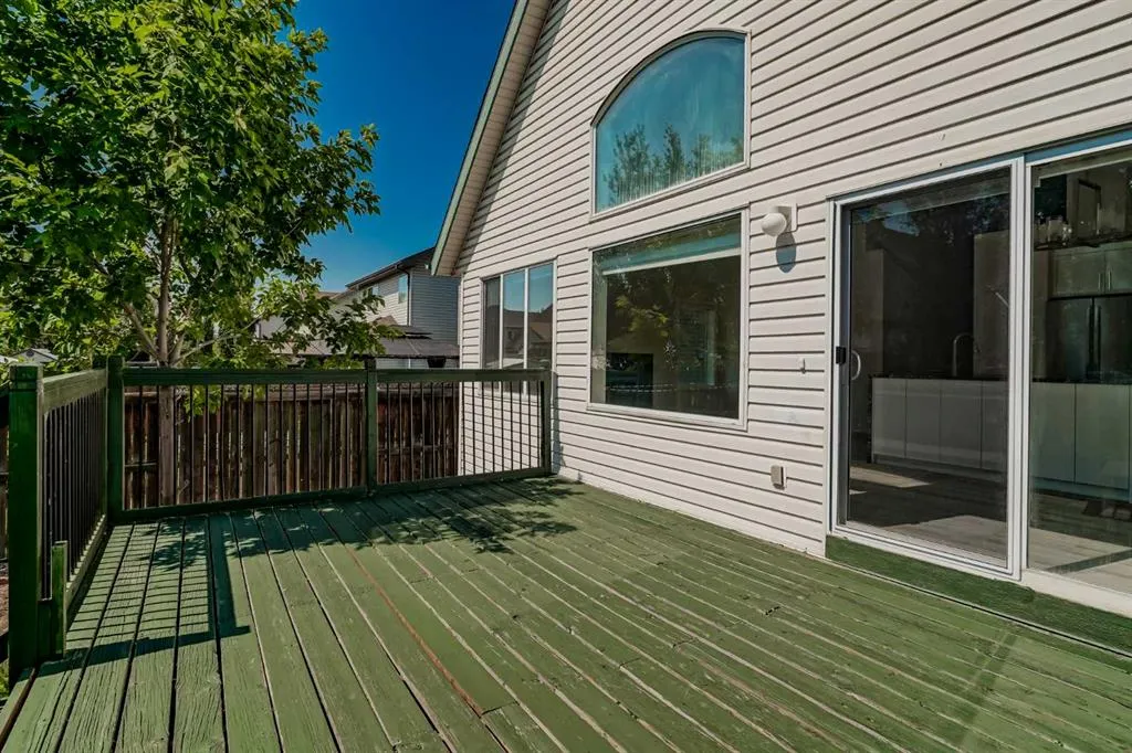 340 Copperfield Boulevard SE