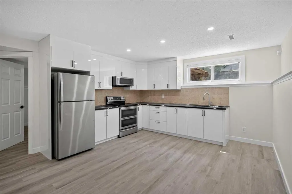 340 Copperfield Boulevard SE