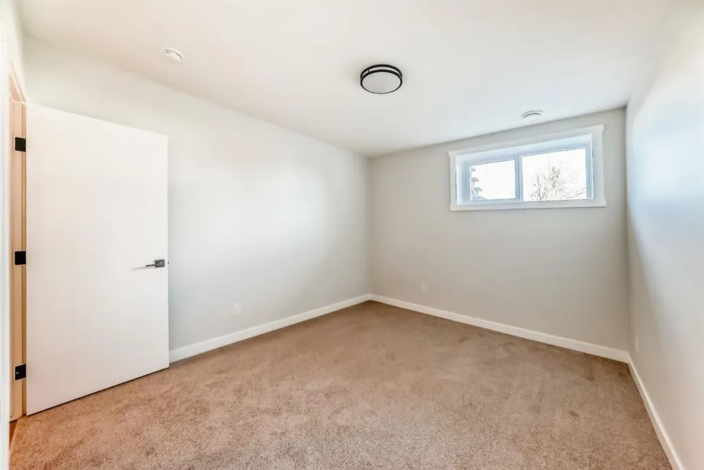 1103 Clover Close