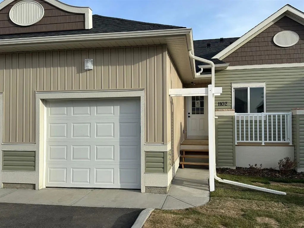 1103 Clover Close