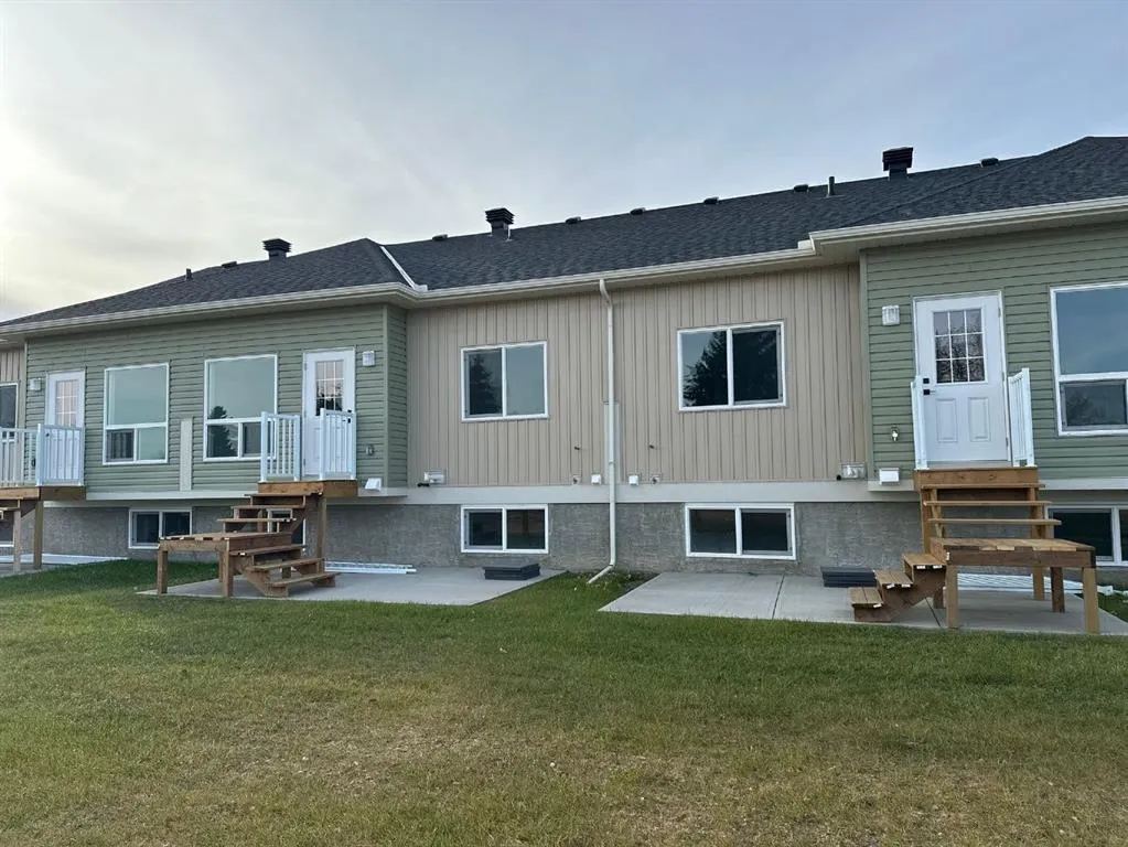 1103 Clover Close