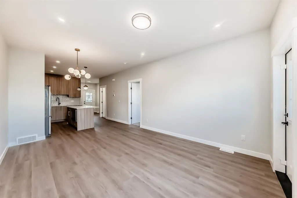 1103 Clover Close