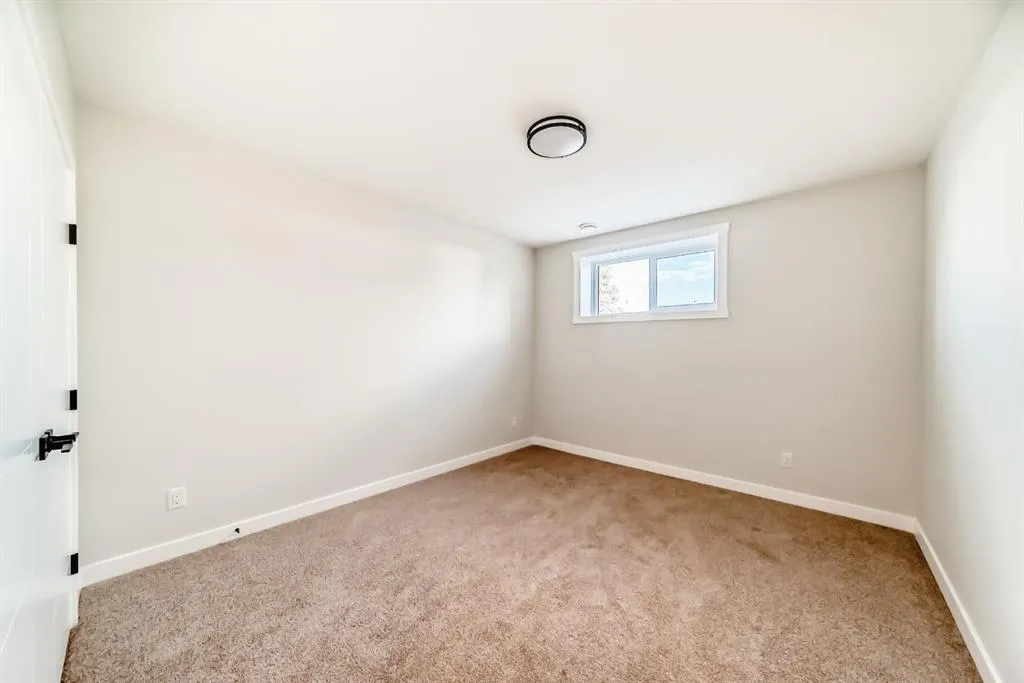 1103 Clover Close