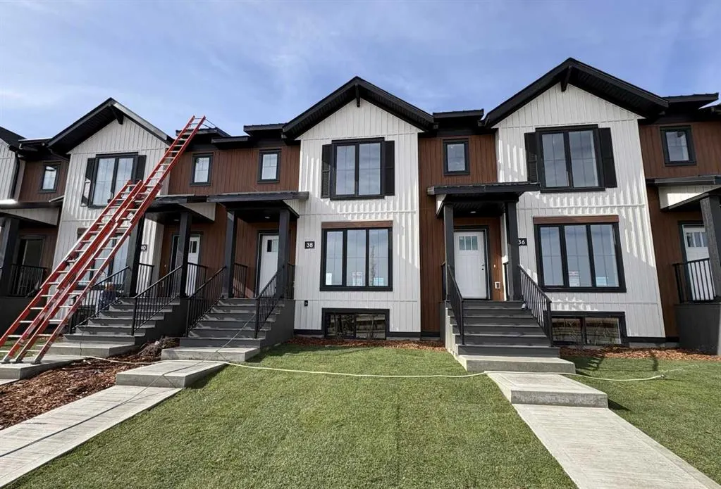 38 Station Drive