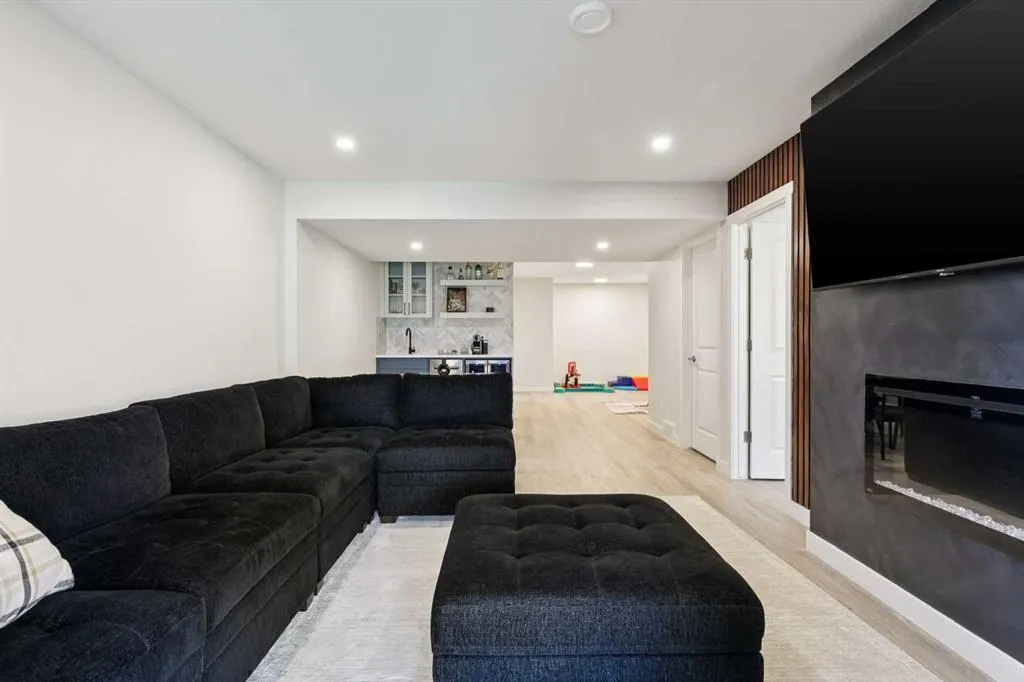 119 Cranbrook Green SE