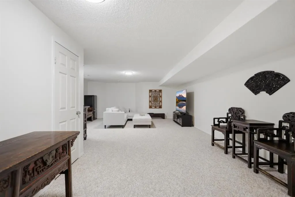 5211 50 Avenue #2