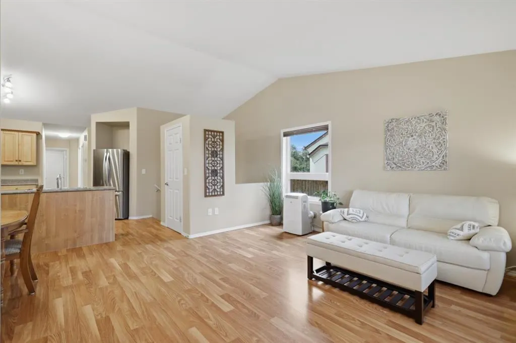 5211 50 Avenue #2