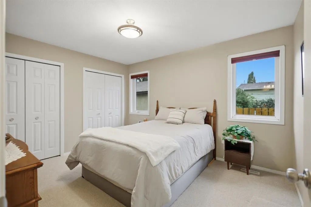 5211 50 Avenue #2