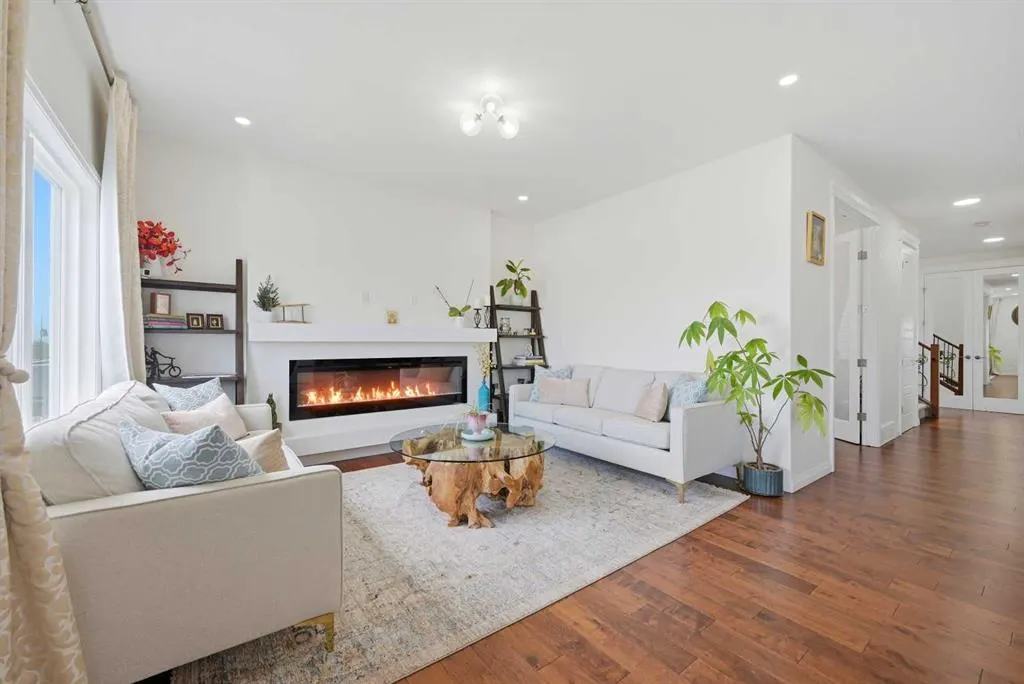 838 Edgefield Street