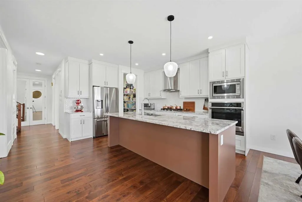 838 Edgefield Street