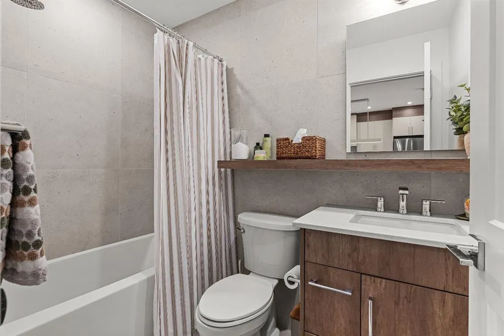 10 Cascade Ridge #207