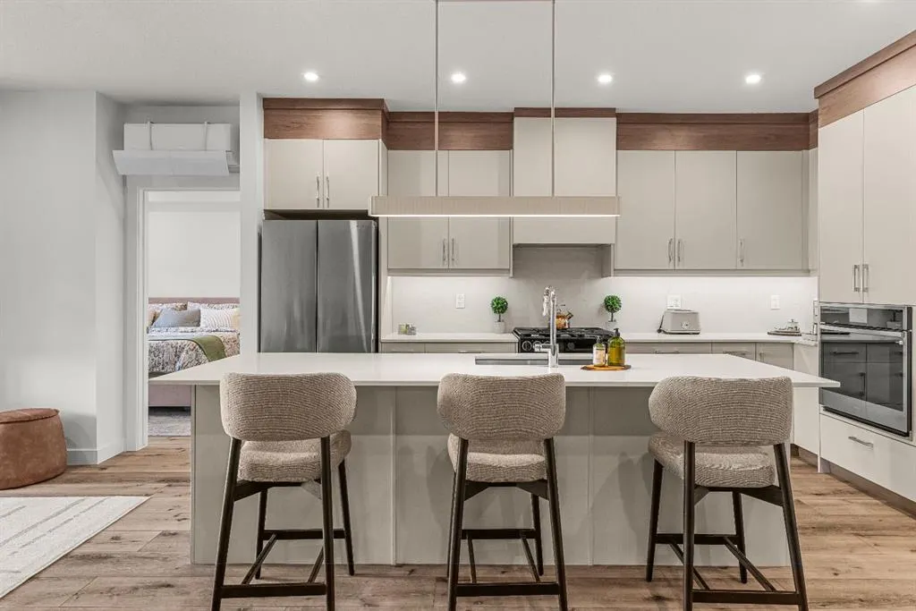 10 Cascade Ridge #207