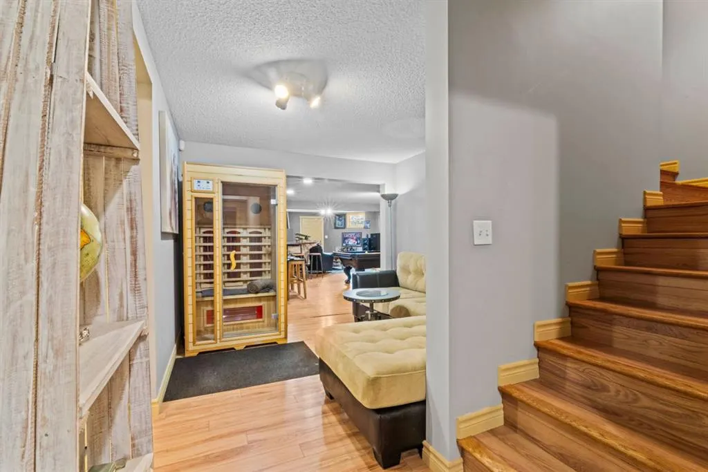 280195 Township Road 264