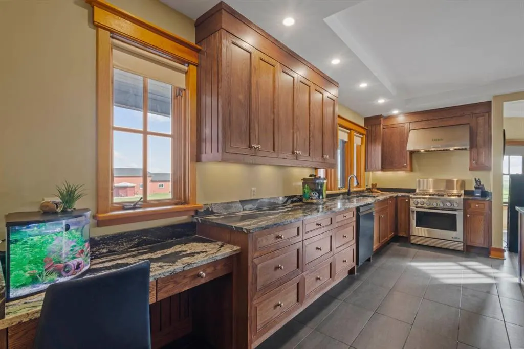 280195 Township Road 264