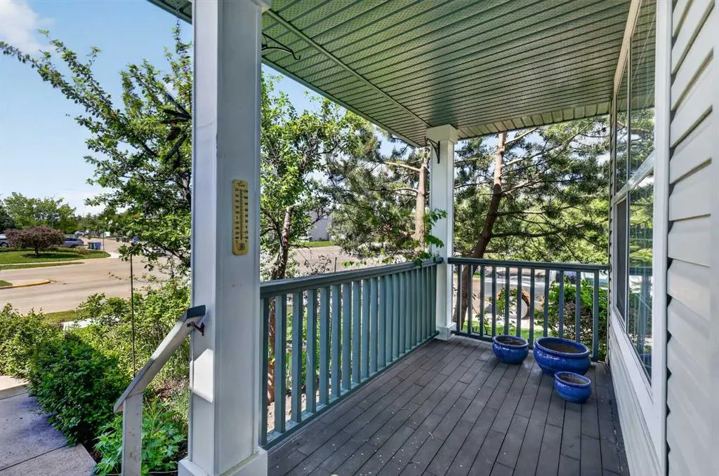 118 Invermere Drive