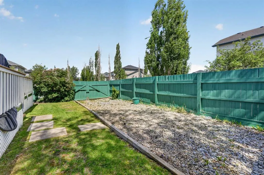 118 Invermere Drive