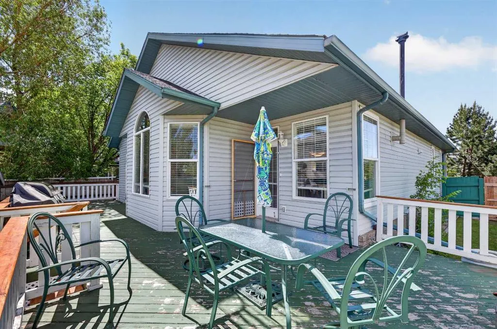 118 Invermere Drive