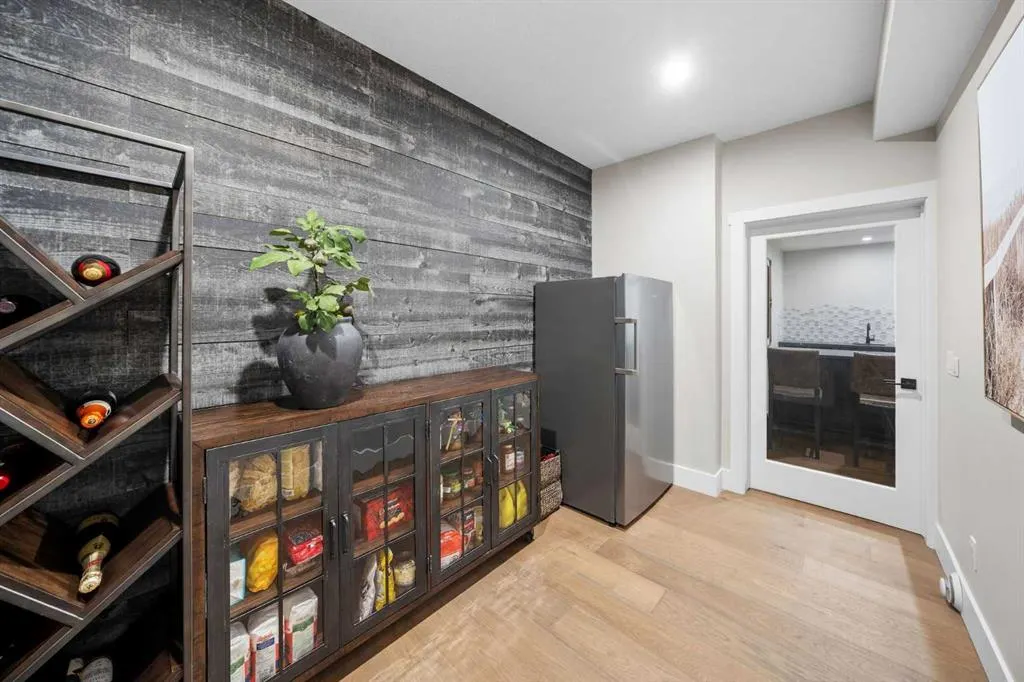 41 Damkar Drive