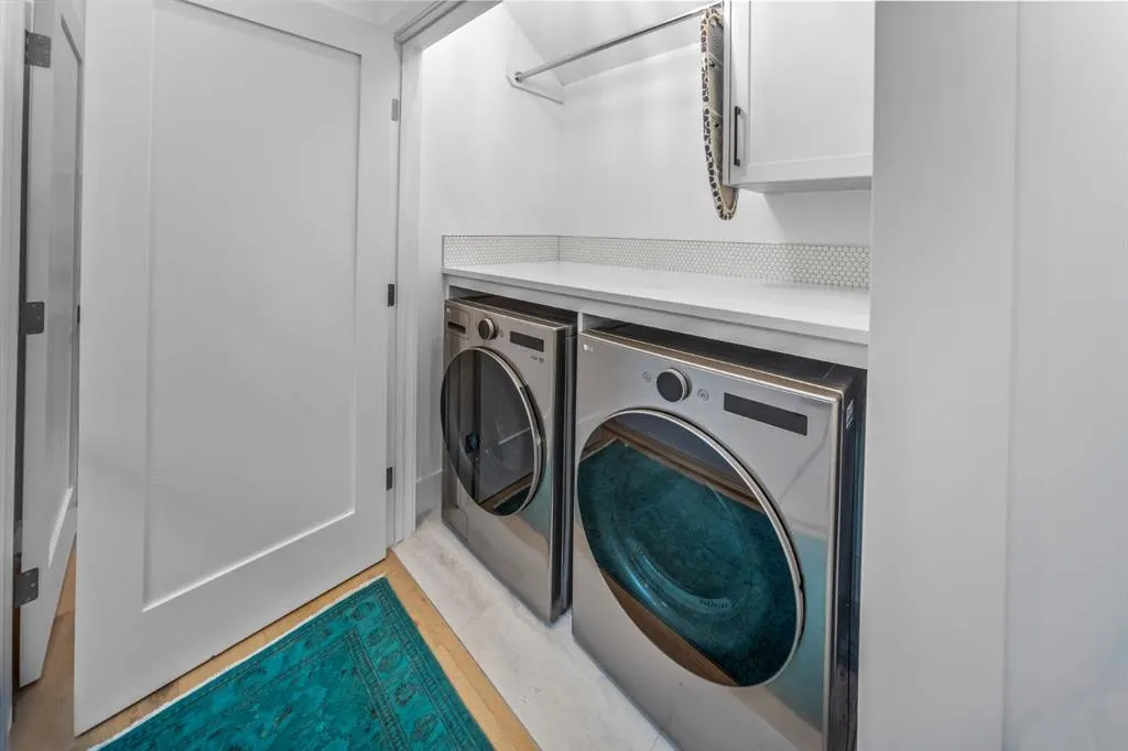 617 4th Street #2