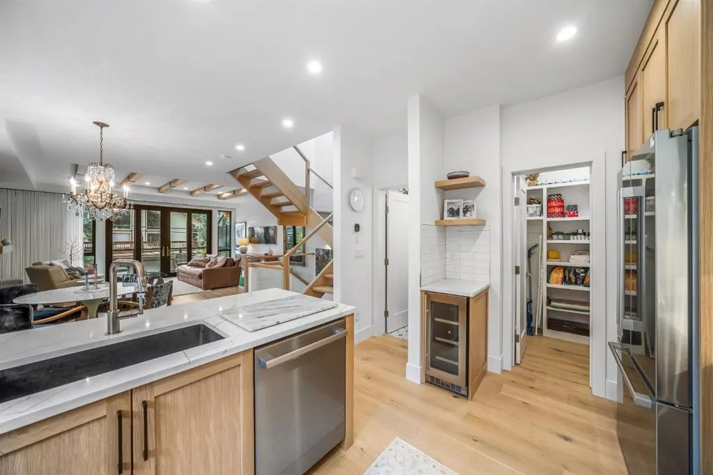 617 4th Street #2