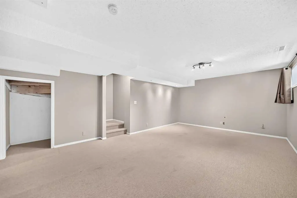 22 Cramond Crescent SE