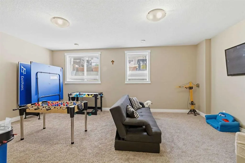 300 Sparrow Hawk Drive #19