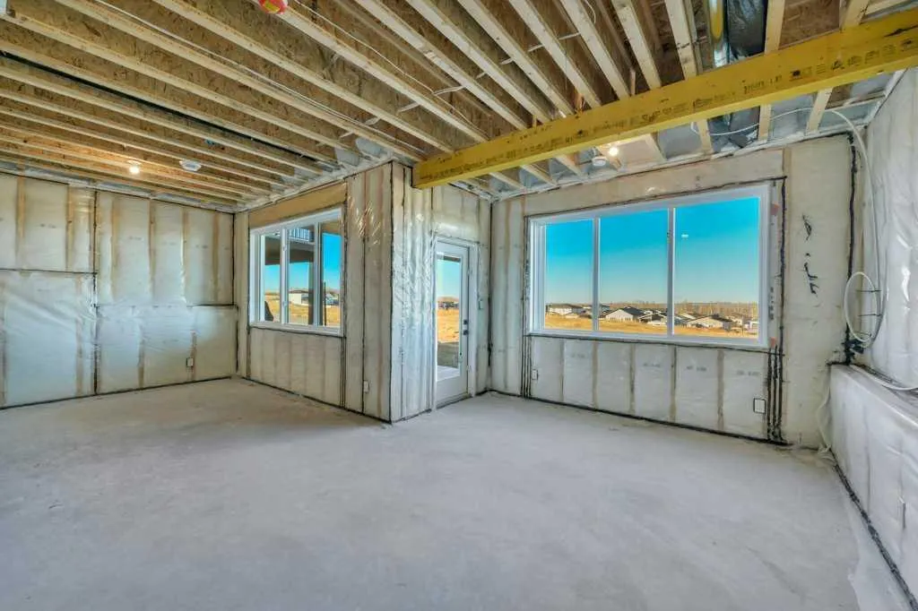 7 Vincent Gate