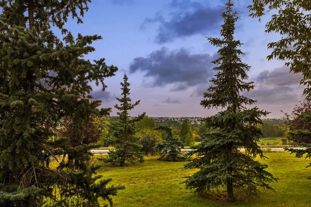 90 Glenhill Drive