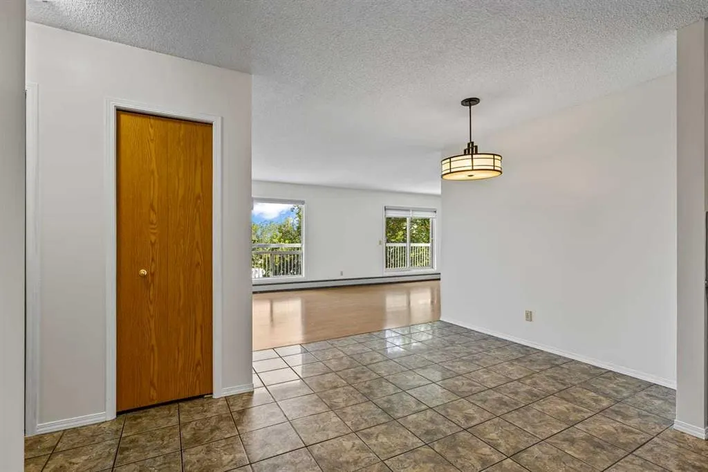2211 29 Street SW #316