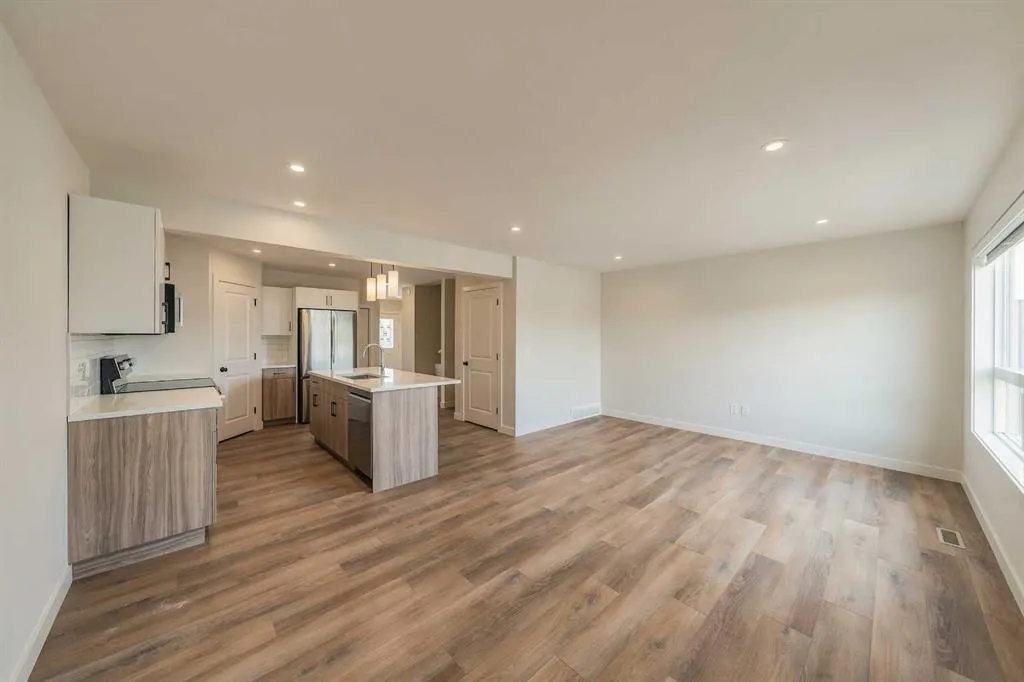 73 Willow Road