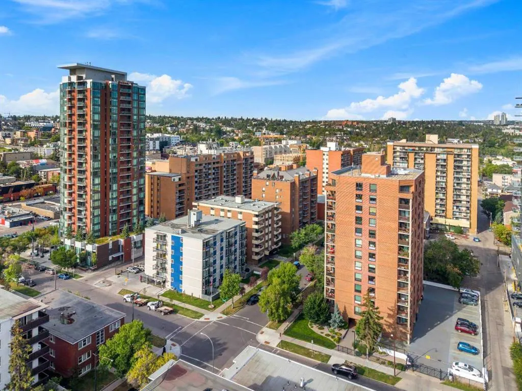 1311 15 Avenue SW #101