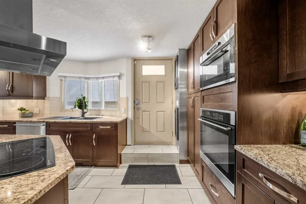 1311 15 Avenue SW #101