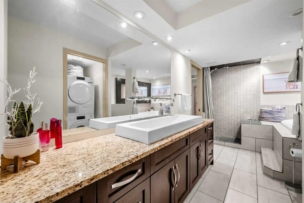 1311 15 Avenue SW #101