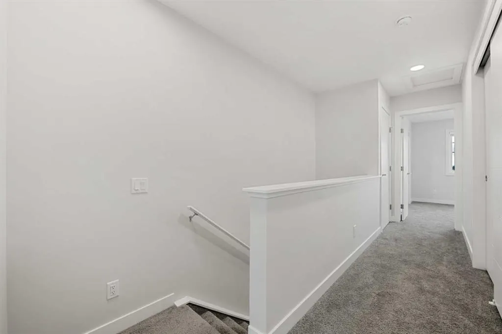 285 Chelsea Court #54