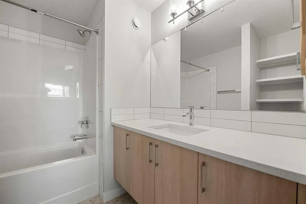 285 Chelsea Court #54