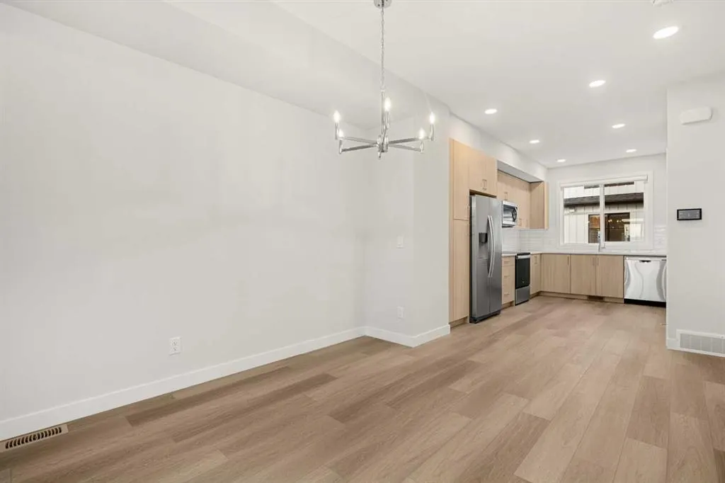 285 Chelsea Court #54
