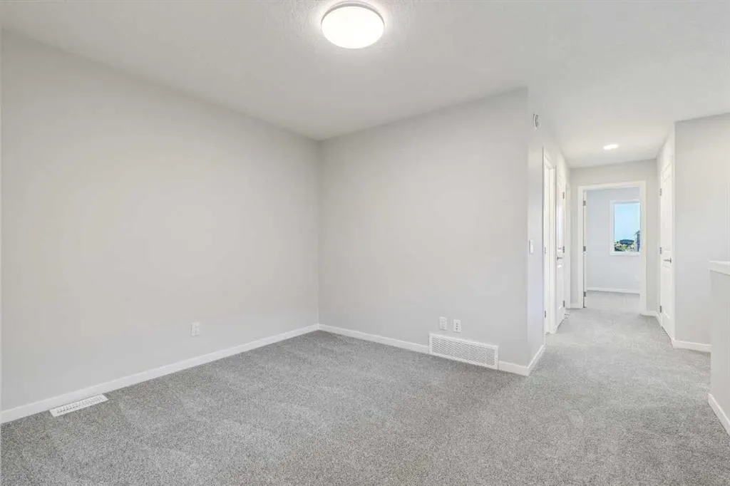 58 Creekview Avenue