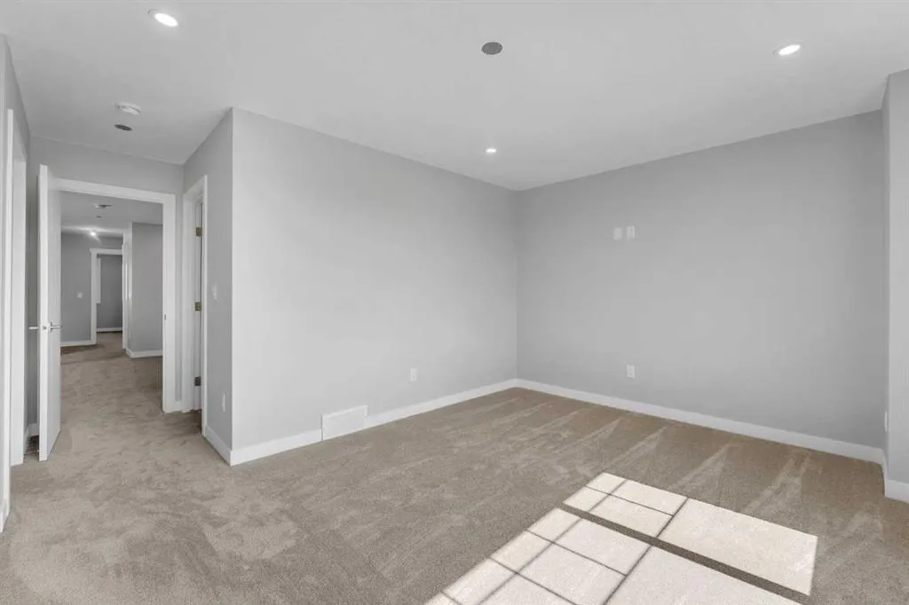406 South Shore Drive