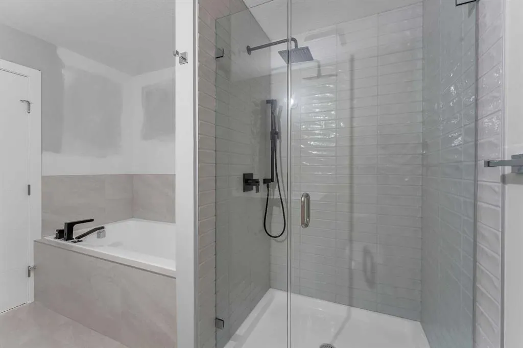 406 South Shore Drive