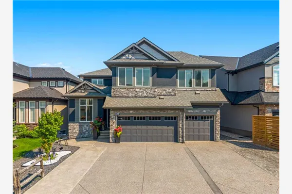291 Legacy Mount SE