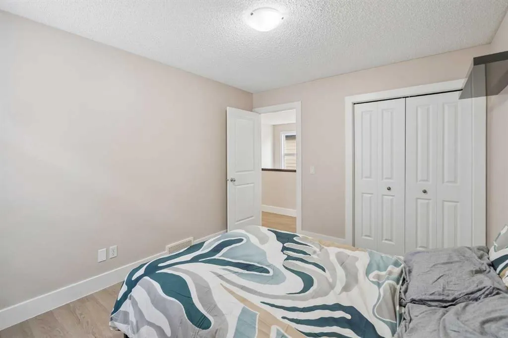 45 Mahogany Terrace SE