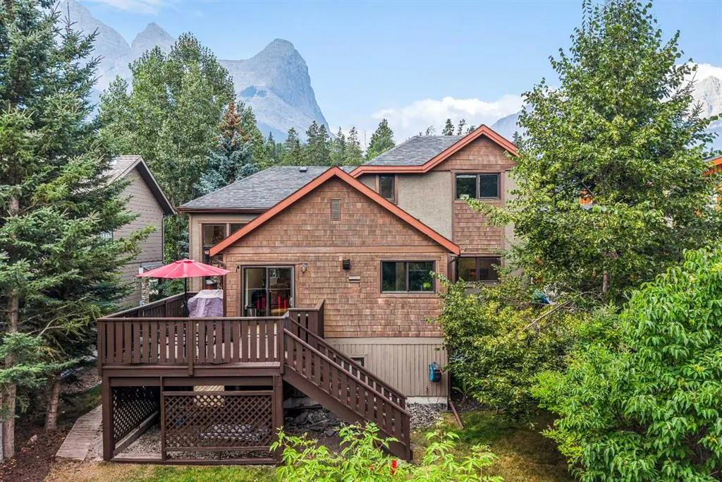 160 Carey