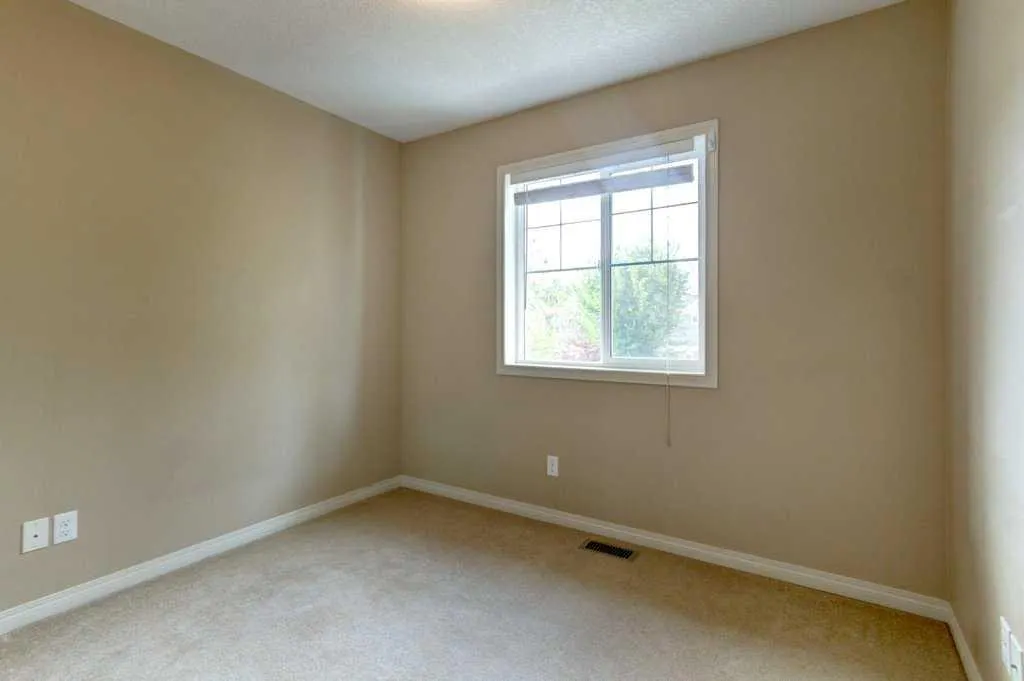 409 Cranberry Park SE