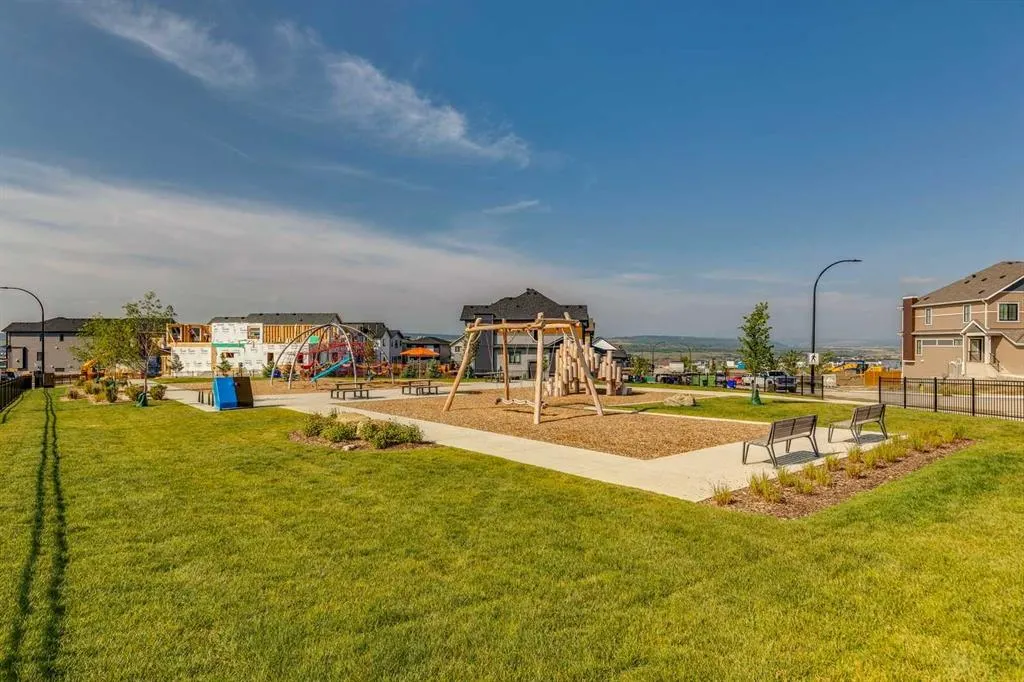 27 Heritage Point
