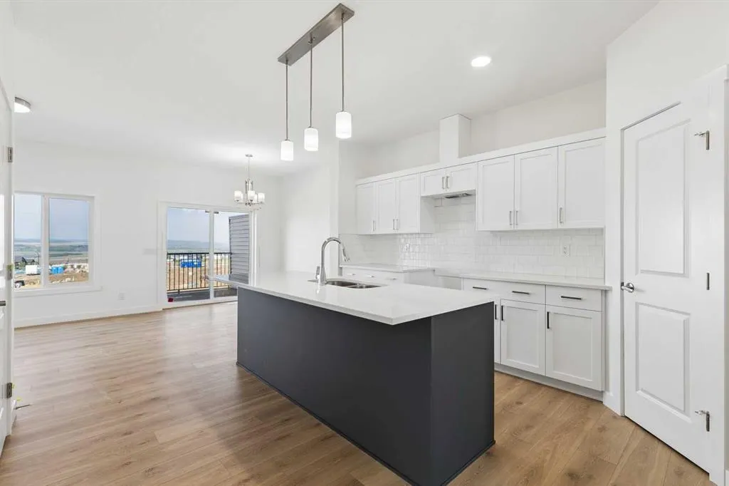 27 Heritage Point
