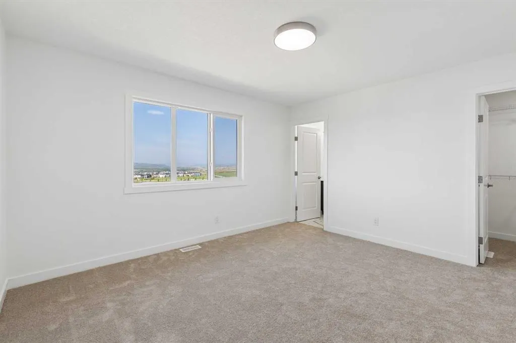 27 Heritage Point