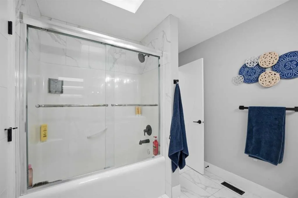 344 Taracove Estate Drive NE